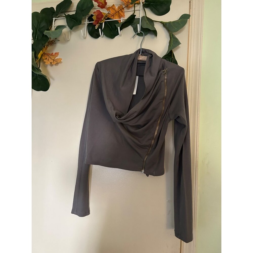 Made Gray Asymmetrical Zip Front Drape Neck Long Sleeve Top Women’s Size XS